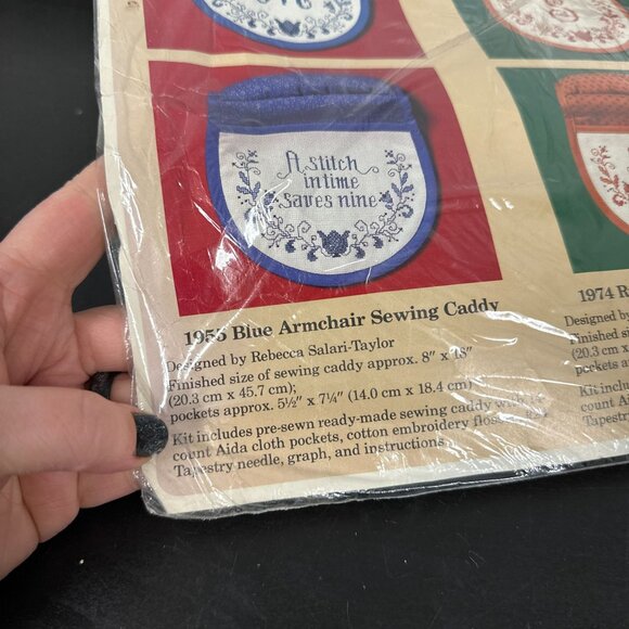 Vtg 80's Creative Circle Blue Armchair Sewing Caddy Cross Stitch Kit NOS - Picture 4 of 5